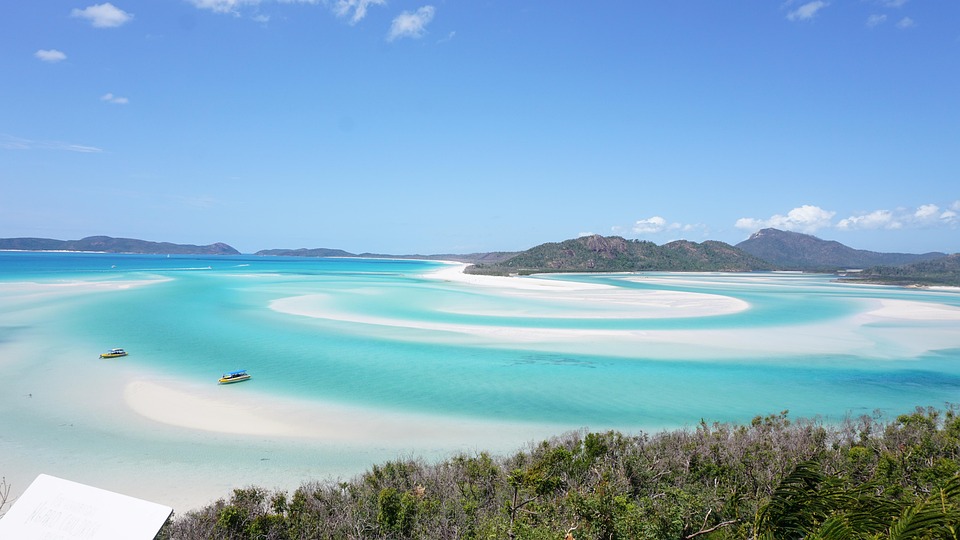 Amazing and Wonderful Rare Facts About the Whitsundays, Queensland, Australia whitehaven beach